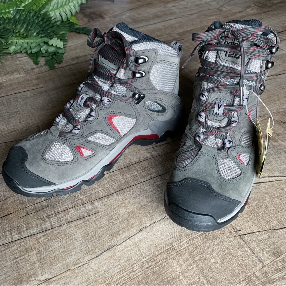 New Balance Women's Gray and Red Hiking Boots - Picture 5 of 9